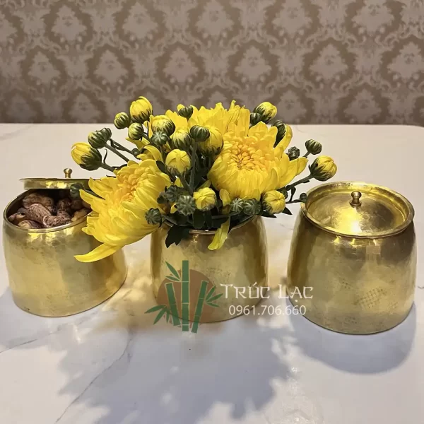 Lọ cắm hoa mini bằng đồng vàng-cao 8cm