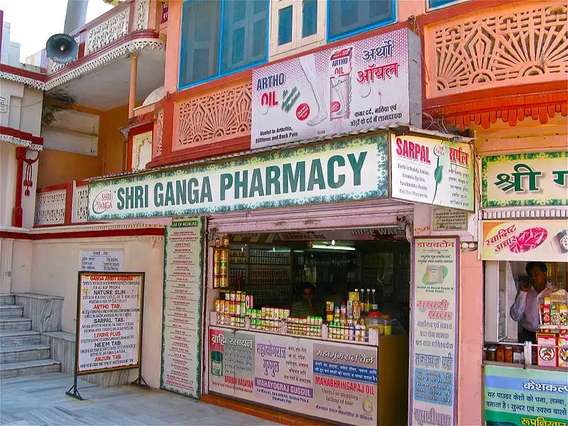 Hiệu thuốc Ayurvedic ở Rishikesh, Ấn Độ