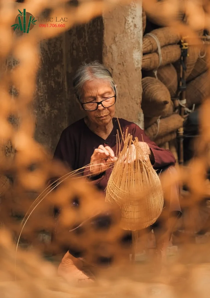 Vì sao đồ handmade luôn có giá cao hơn? 2 đồ handmade