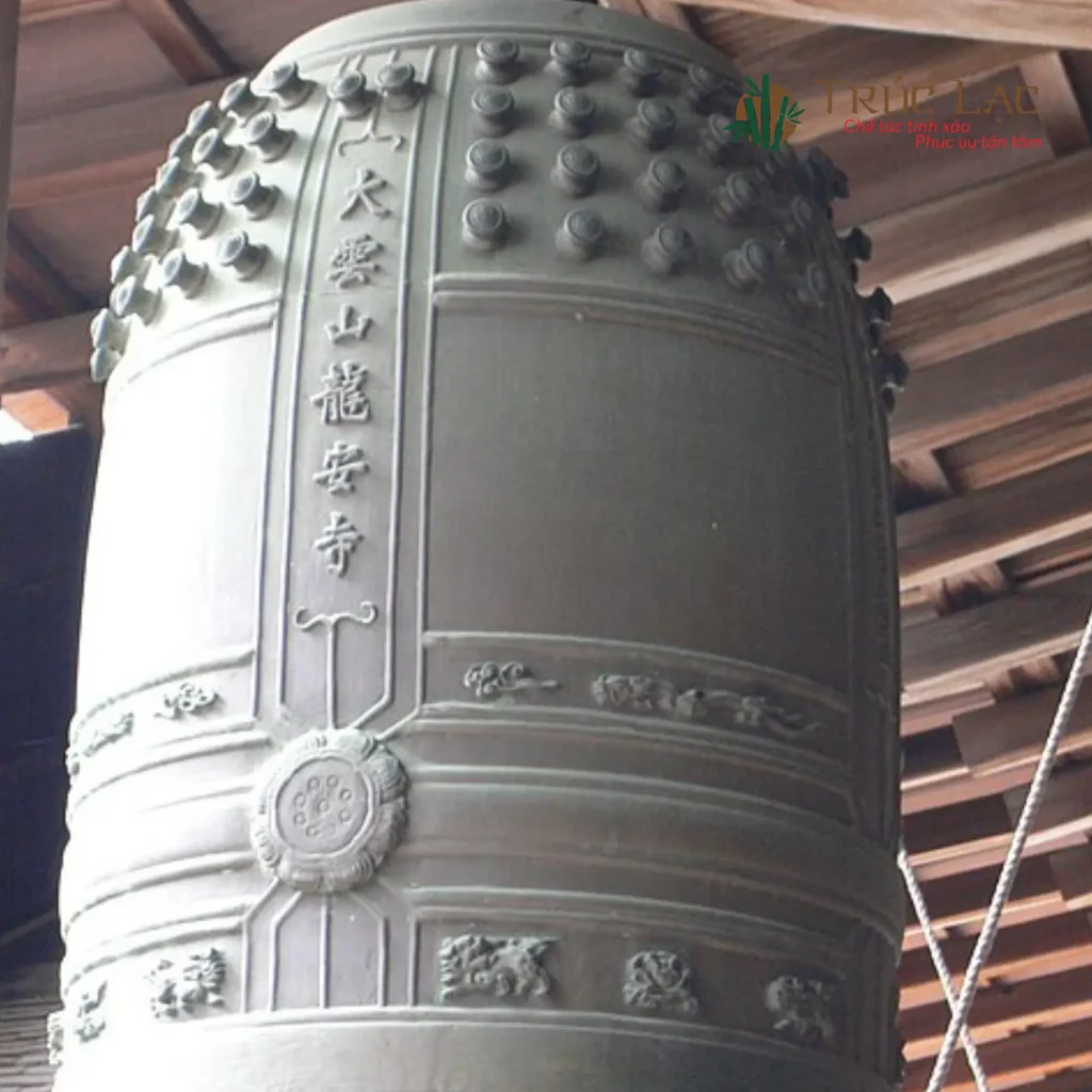 đồ đồng Nhật Bản